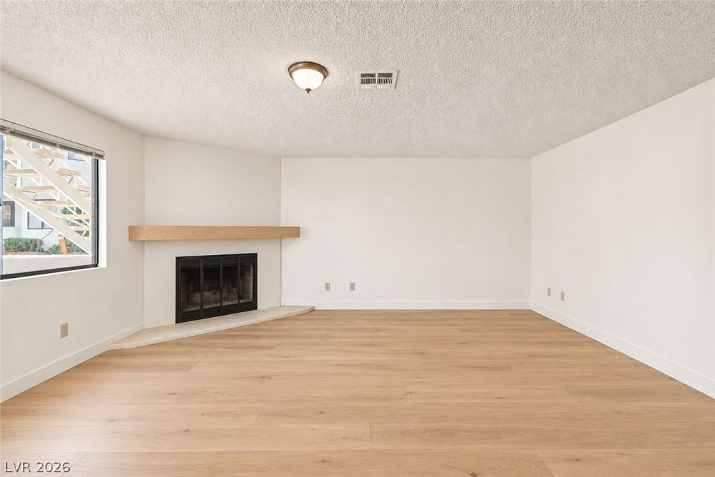 2713 Otter Creek Court 102, Las Vegas, NV 89117 — photo 3