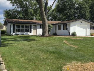 9079 N Plaza Drive, Northfield, OH 44067