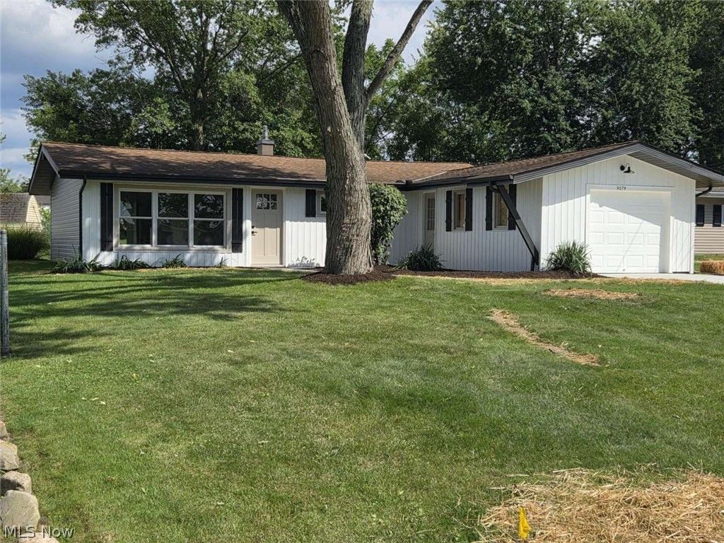 9079 N Plaza Drive, Northfield, OH 44067