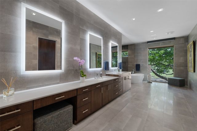 17214 Club Hill Drive, Dallas, TX 75248