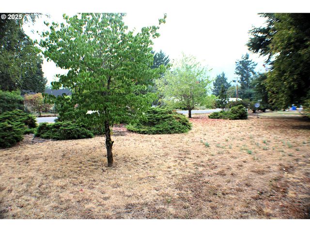 231 ARROW Way, Myrtle Creek, OR 97457
