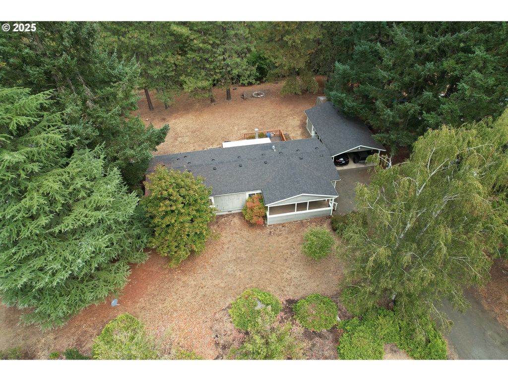 231 ARROW Way, Myrtle Creek, OR 97457