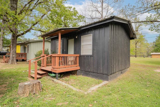 8880 FM 729, Avinger, TX 75630