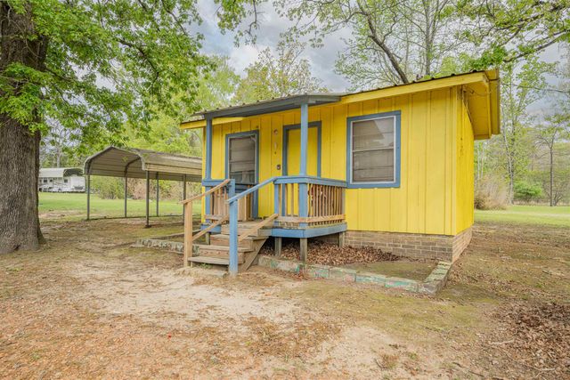 8880 FM 729, Avinger, TX 75630