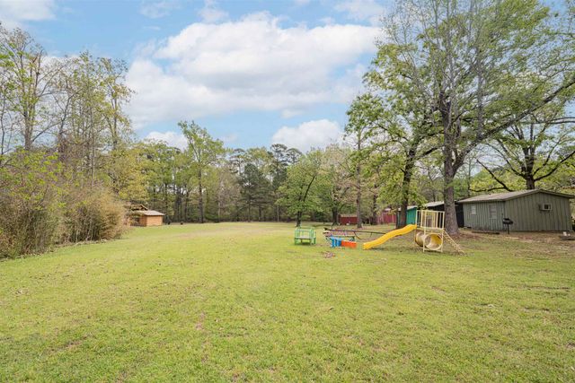 8880 FM 729, Avinger, TX 75630