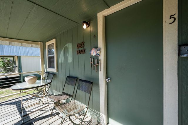 8880 FM 729, Avinger, TX 75630