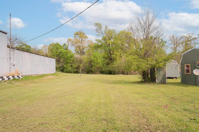 8880 FM 729, Avinger, TX 75630