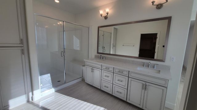 6064 Oberlander Dr, Roseville, CA 95747