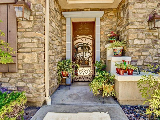 27248 Saint Andrews Ln, Valley Center, CA 92082