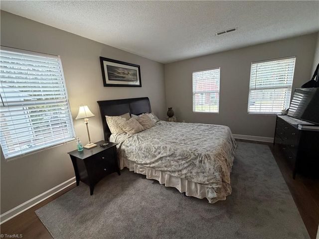 605 Sir Knight Court, Clemmons, NC 27012