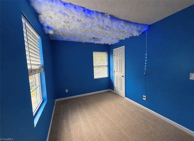 605 Sir Knight Court, Clemmons, NC 27012
