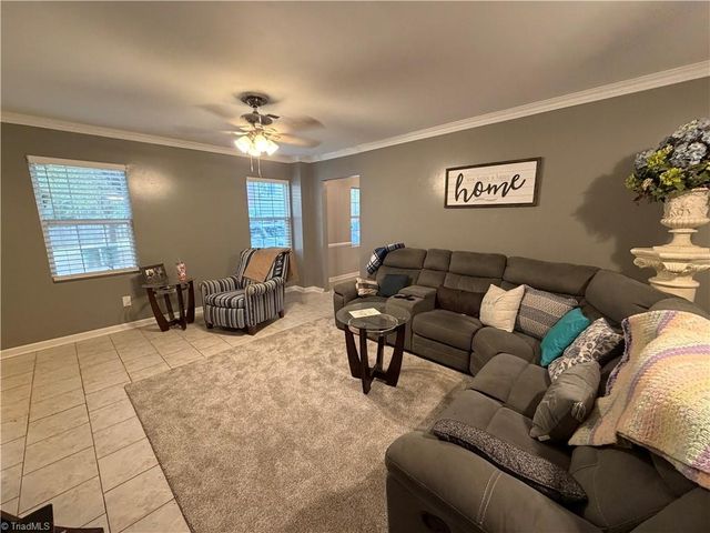 605 Sir Knight Court, Clemmons, NC 27012