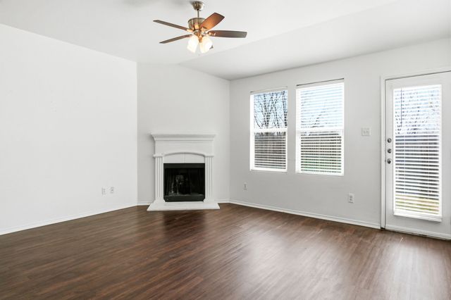 1246 Yukon Drive, Glenn Heights, TX 75154