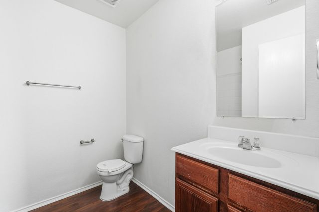 1246 Yukon Drive, Glenn Heights, TX 75154