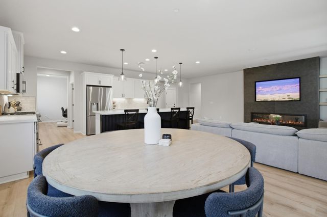 792 cross creek, Lincoln, CA 95648
