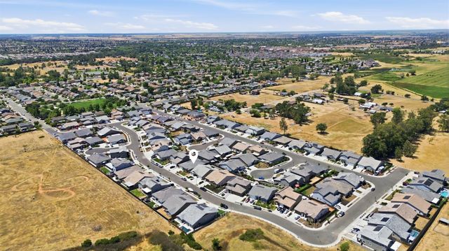 792 cross creek, Lincoln, CA 95648