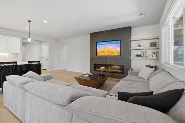792 cross creek, Lincoln, CA 95648