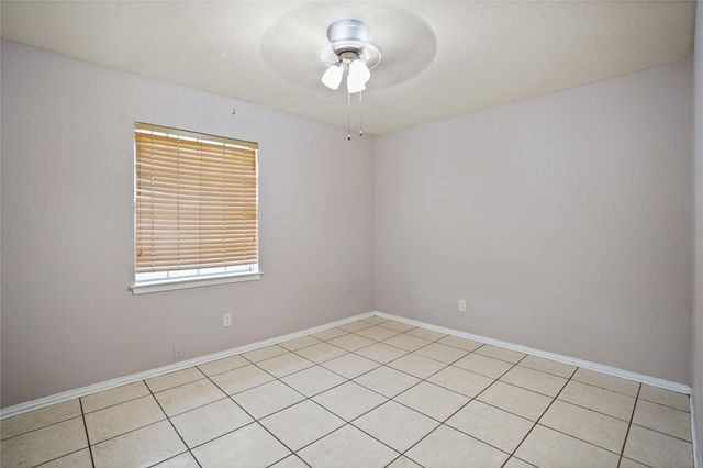 623 Rockbrook Drive, Houston, TX 77015