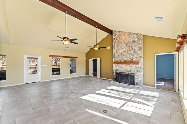 122 Windwood Rd, Kerrville, TX 78028