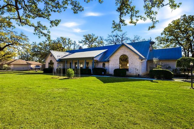 122 Windwood Rd, Kerrville, TX 78028