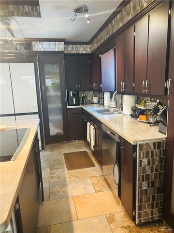 902 W Mahl Street, Edinburg, TX 78539