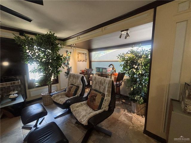 902 W Mahl Street, Edinburg, TX 78539