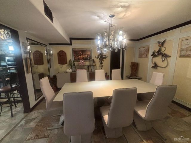 902 W Mahl Street, Edinburg, TX 78539