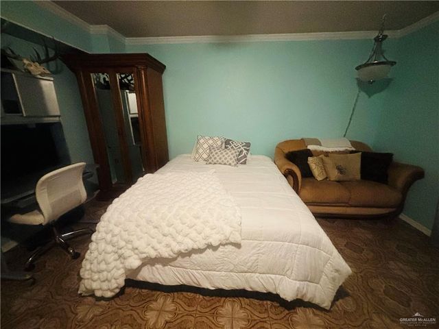 902 W Mahl Street, Edinburg, TX 78539