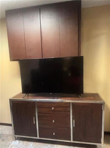 902 W Mahl Street, Edinburg, TX 78539