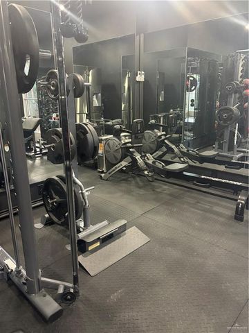 902 W Mahl Street, Edinburg, TX 78539