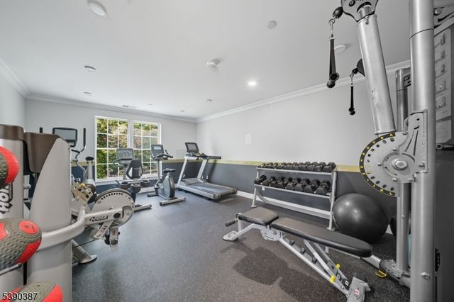 208 Fischer Ct, Rockaway Twp., NJ 07834