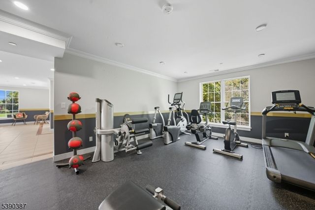 208 Fischer Ct, Rockaway Twp., NJ 07834