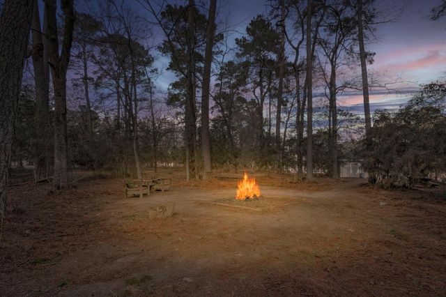 8903 Sendera Drive, Magnolia, TX 77354