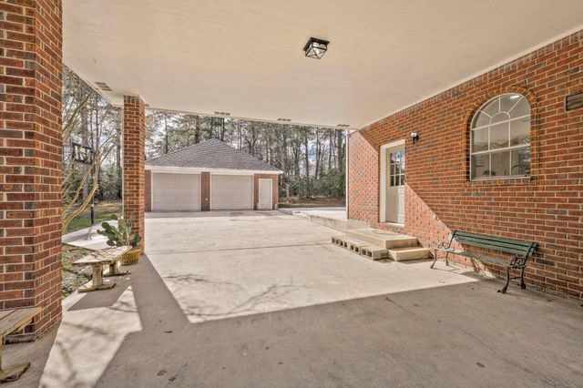 8903 Sendera Drive, Magnolia, TX 77354