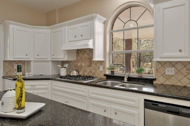 8903 Sendera Drive, Magnolia, TX 77354