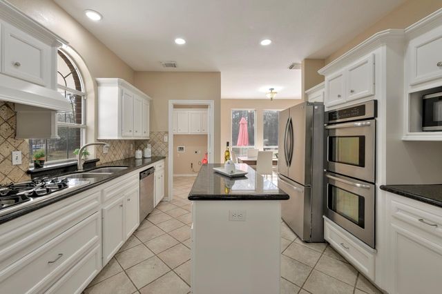 8903 Sendera Drive, Magnolia, TX 77354