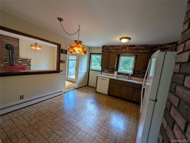 11 Kevin Court, Montgomery, NY 12549