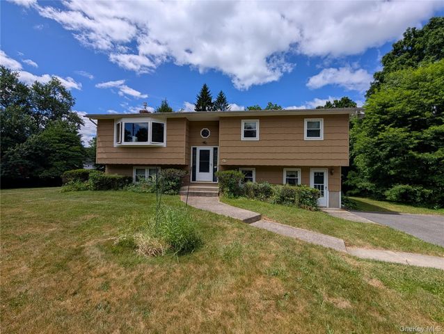 11 Kevin Court, Montgomery, NY 12549
