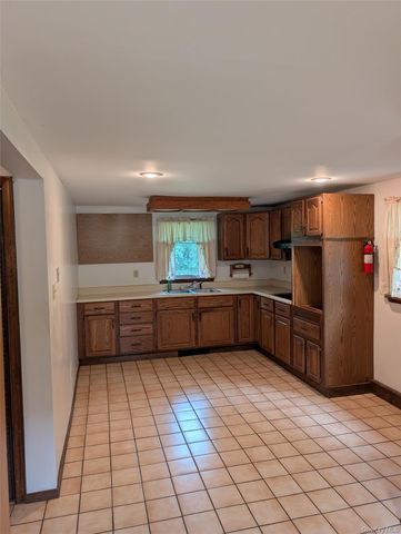 11 Kevin Court, Montgomery, NY 12549