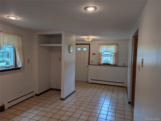 11 Kevin Court, Montgomery, NY 12549