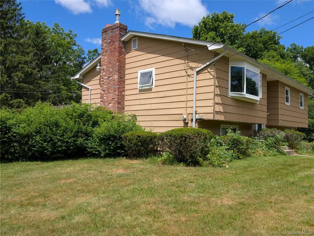 11 Kevin Court, Montgomery, NY 12549