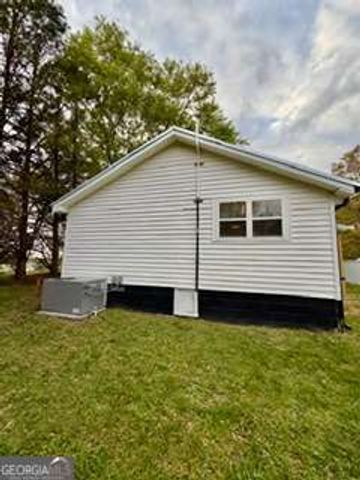 525 Wildcat Bridge Road, Royston, GA 30662