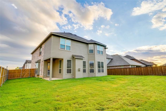 1521 Bison Trail, Aubrey, TX 76227