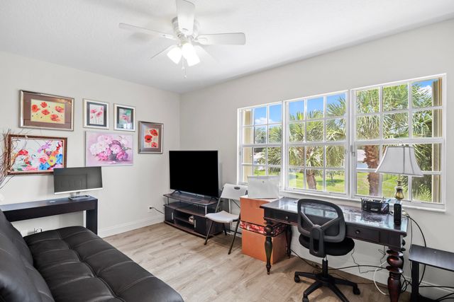 4496 HICKORY Drive, Palm Beach Gardens, FL 33418
