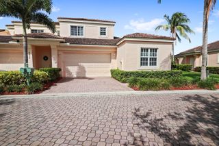 4496 HICKORY Drive, Palm Beach Gardens, FL 33418