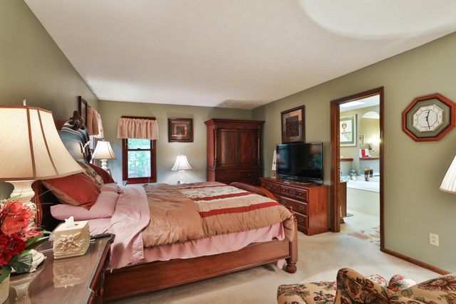 1108 Forest View Court, Westerville, OH 43081