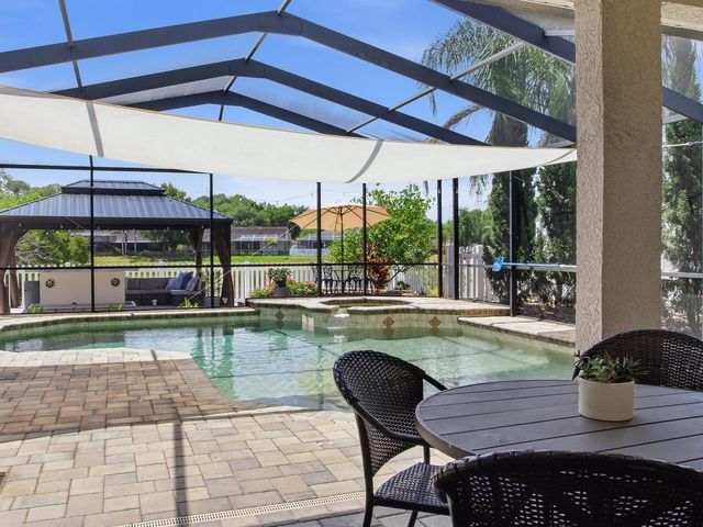 6320 NIKKI LANE, Tampa, FL 33625