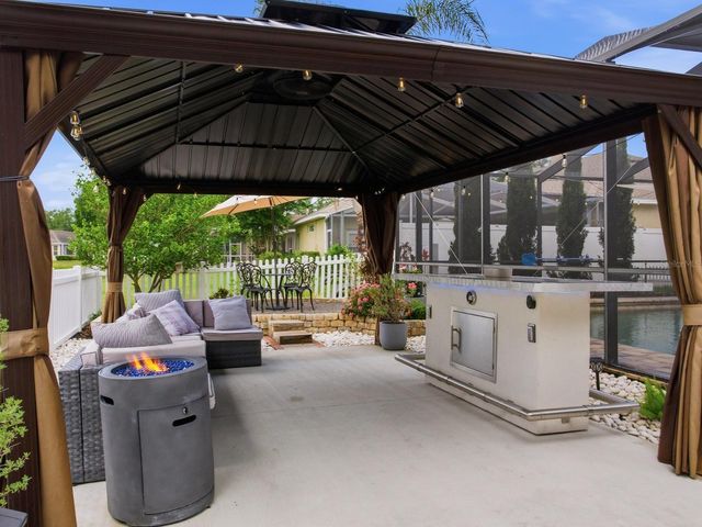 6320 NIKKI LANE, Tampa, FL 33625