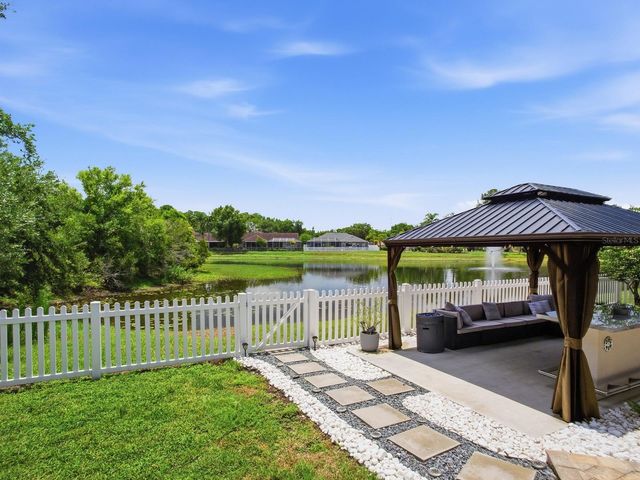 6320 NIKKI LANE, Tampa, FL 33625