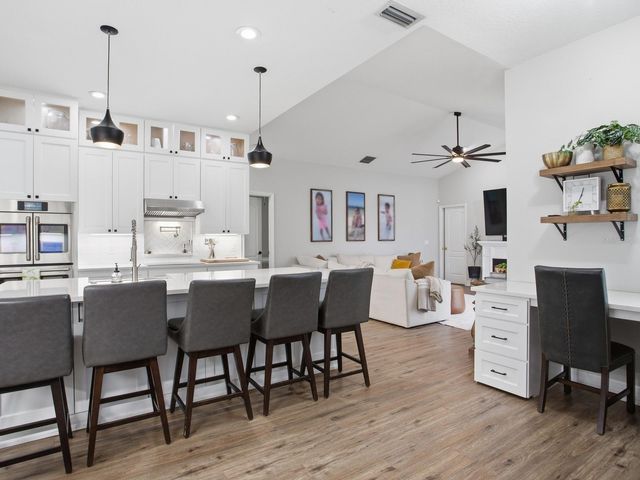 6320 NIKKI LANE, Tampa, FL 33625
